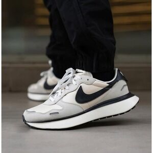 NIB‎ Nike Phoenix Waffle
Shoes Women's Size 9 Men's 7.5